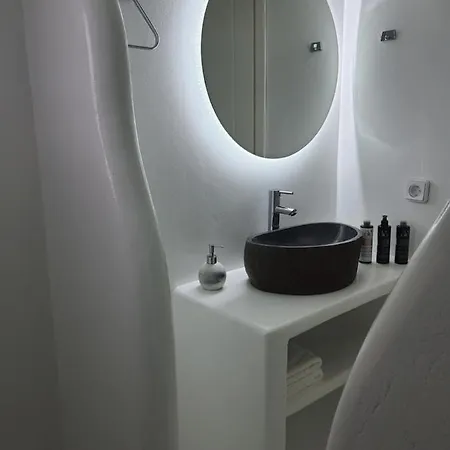 فيلة Enastron Mykonos *